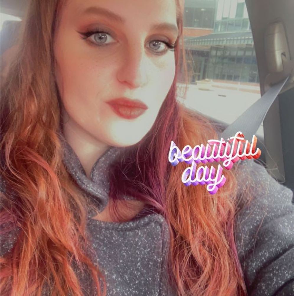 Meet your Posher, Stephanie